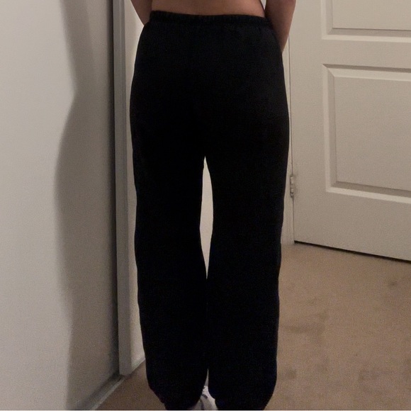 black baggy fit sweatpants - Picture 2 of 2